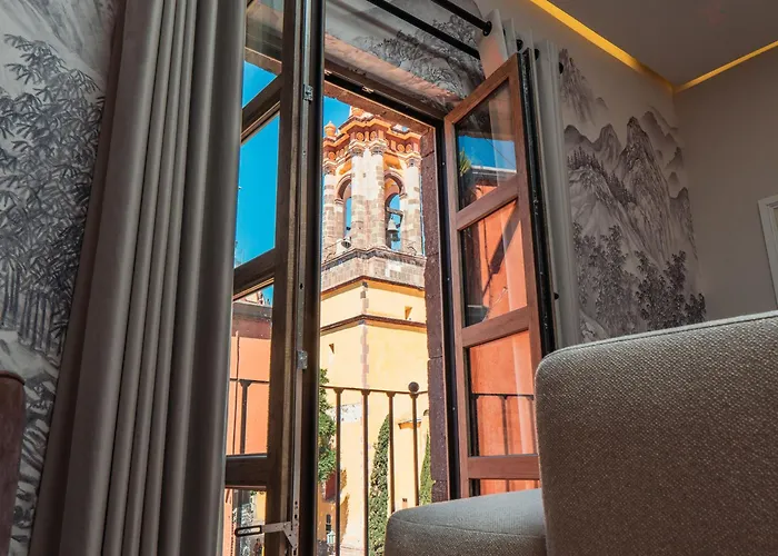 Hotel Maria Camille